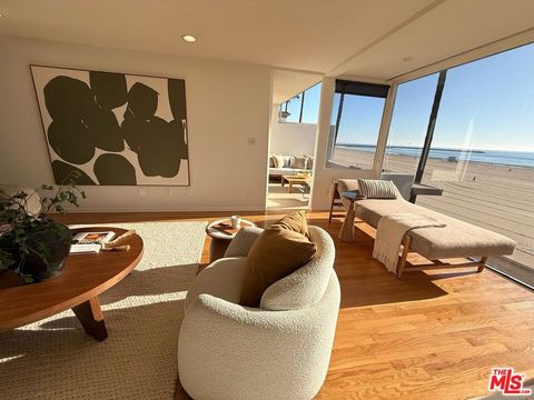 Photo of 6 Northstar Street #304, Marina Del Rey, CA 90292 (MLS # 25609175) Photo of 6 Northstar Street #304, Marina Del Rey, CA 90292 (MLS # 25609175)