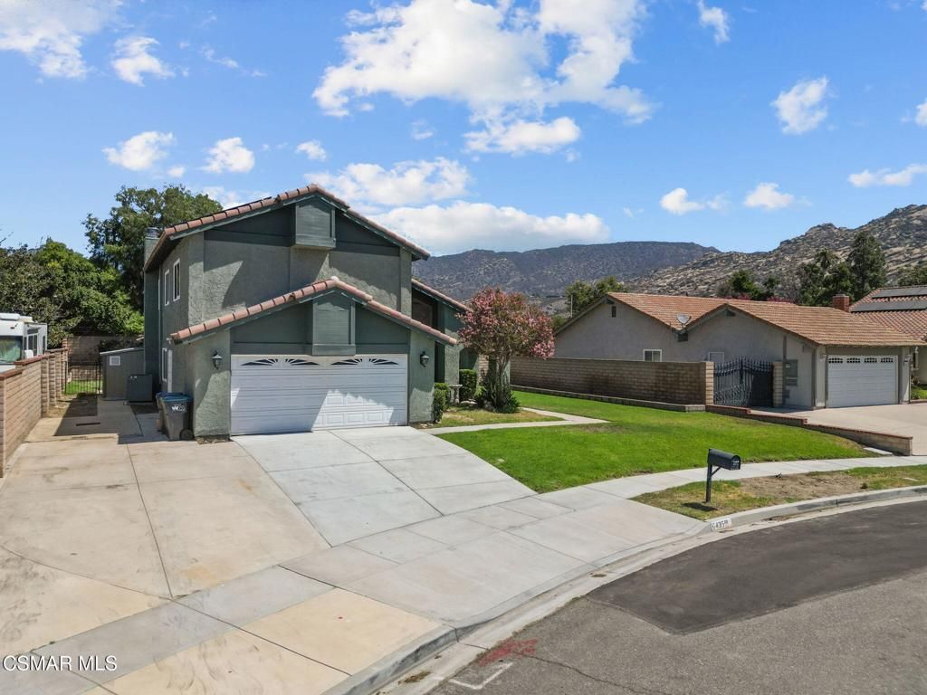 Photo of 6435 Hazel Circle, Simi Valley, CA 93063 (MLS # 226000749)