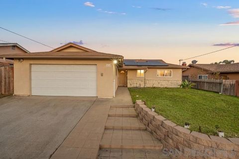 Photo of 436 W Redondo Wy Dr, Oceanside, CA 92057 (MLS # 260003488SD)