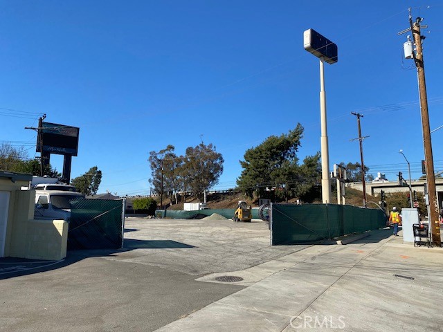 Bring your Business to The City of Montebello
Two Parcels , Unimproved , available for NNN Land Lease
South West Corner of Via Campo & Garfield Ave ( 2 APN # 1) 5267-008-032 & 2) 5267-008-031 )
For a Total of 21,700 sq ft of Prime High Traffic Visible Corner .
Adjoins New Golf Attraction & New Hotels
Perfect for your Business Needs
All Potential Tenants , Do Your Own Due Diligence , Investigate for your selves at Montbello City Hall Planning & Zoning For your specific Allowable Business Use , Before submitting offers . VIEW SUPPLEMENTS >>>>To This Listings
Currently being Leased Month to Month short Term
