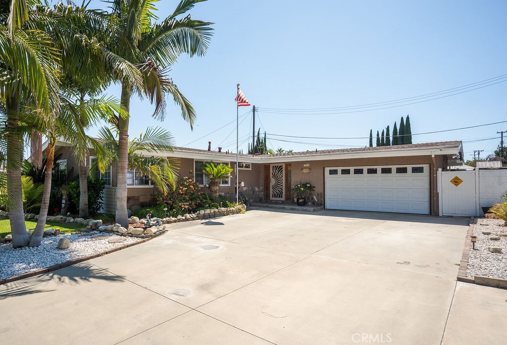 12301 Moana Way E