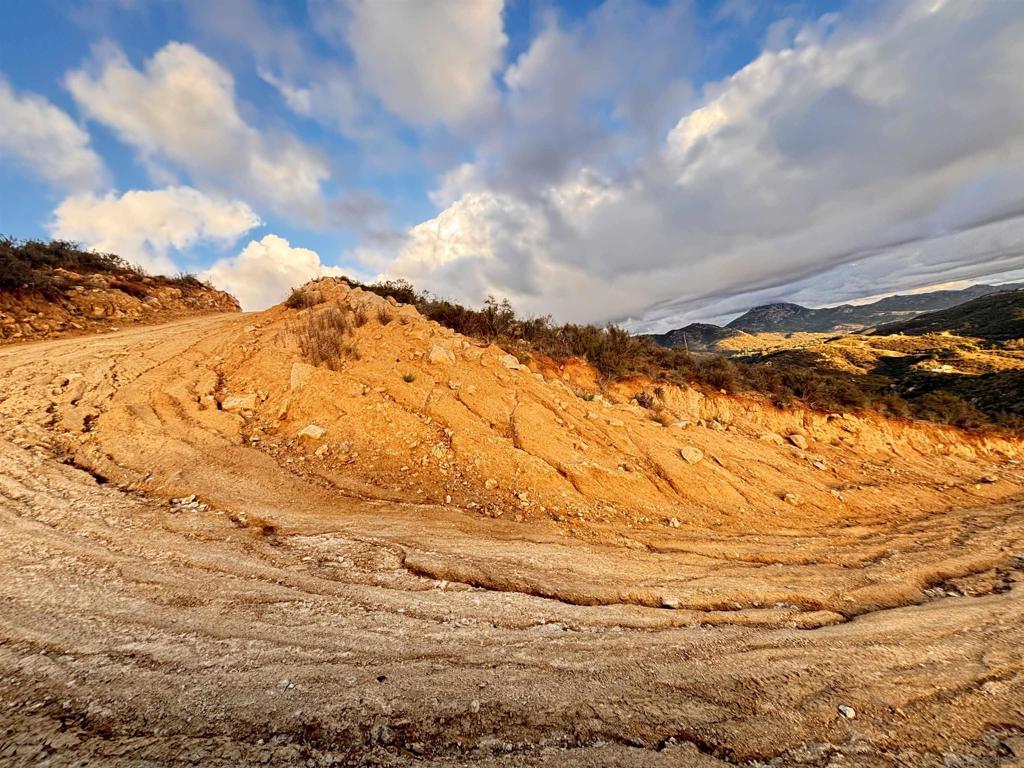 15114 Skyline Truck Trl.