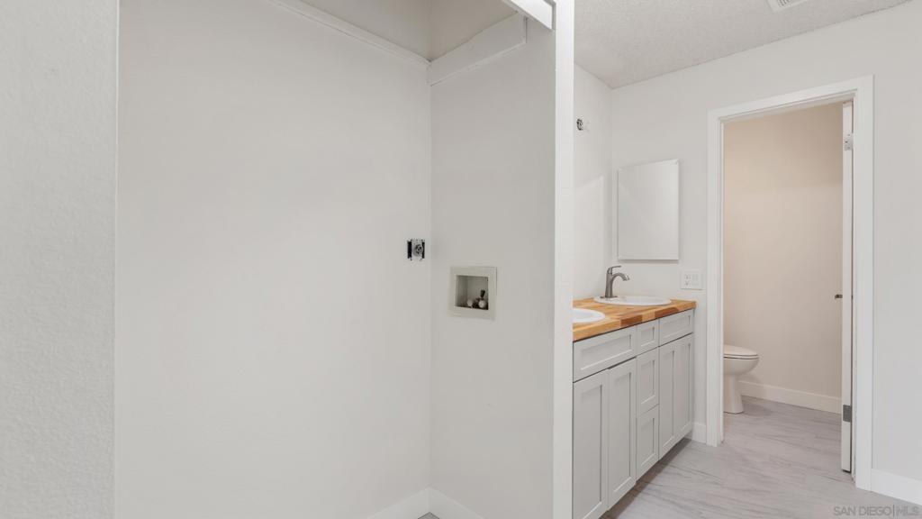 6780 Friars 154