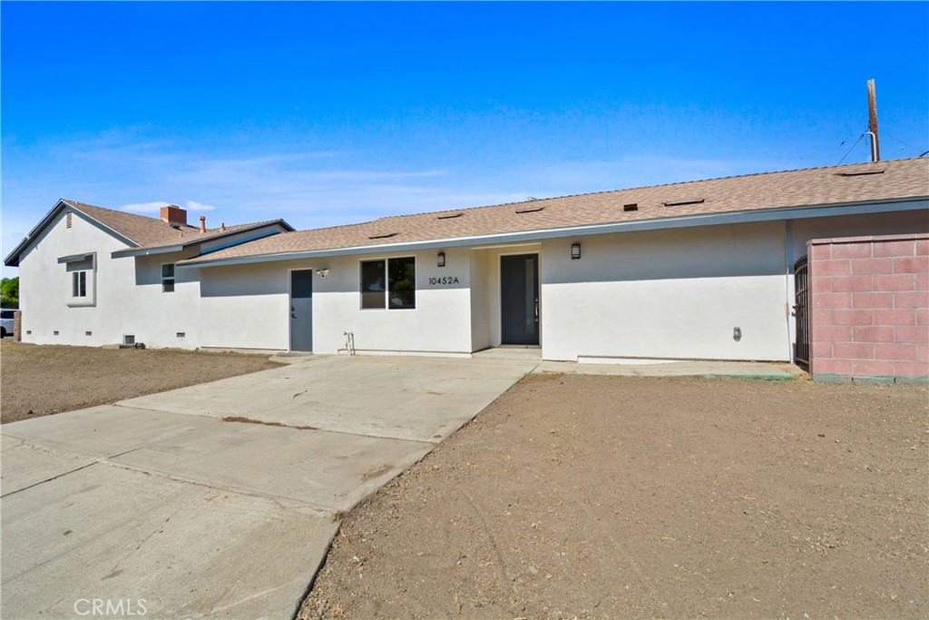 Don’t miss out! This stunning, newly built 2 bedroom, 2 bath home in North Downey is move-in ready and includes a washer and dryer inside. Prime location with quick freeway access and just minutes from shopping malls. Act fast—this won’t stay on the market long