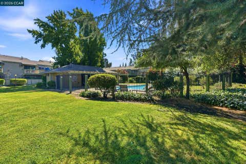 Photo of 2890 Treat Blvd Blvd #39, Concord, CA 94518 (MLS # 41144290)