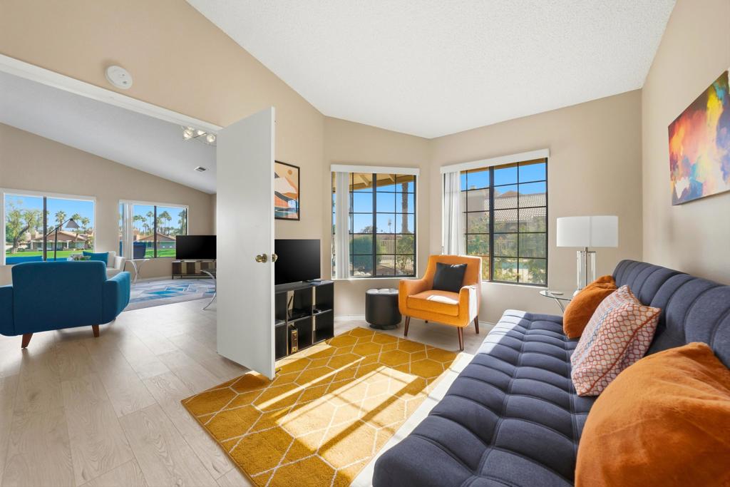 Oasis Country Club - Residential