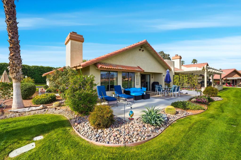 Oasis Country Club - Residential