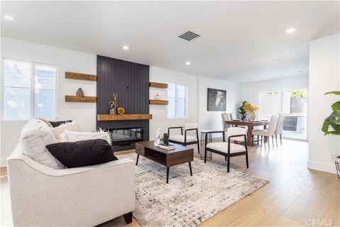 Photo of 16235 Plummer St, North Hills, CA 91343 (MLS # SR26085430)