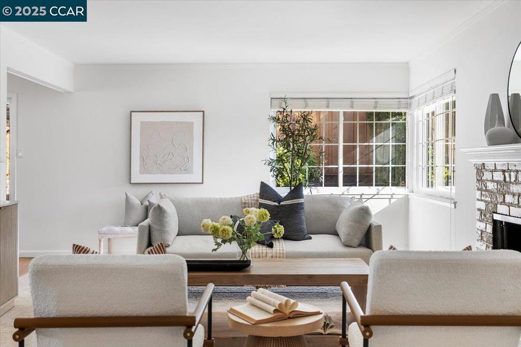 UPPER VALLEY - Residential