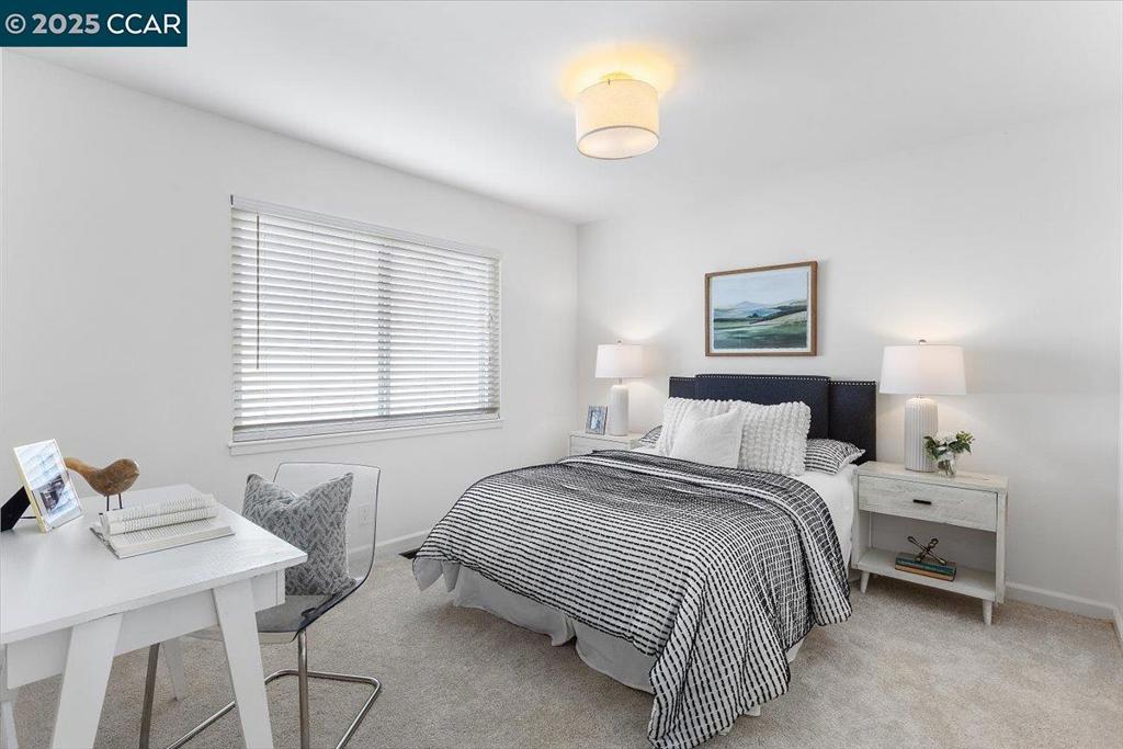 UPPER VALLEY - Residential