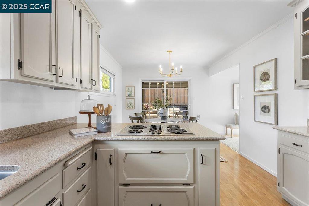 UPPER VALLEY - Residential