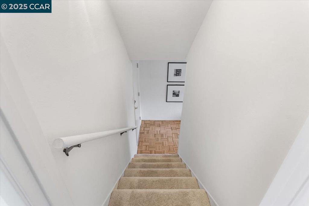 UPPER VALLEY - Residential