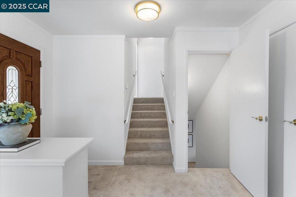 UPPER VALLEY - Residential