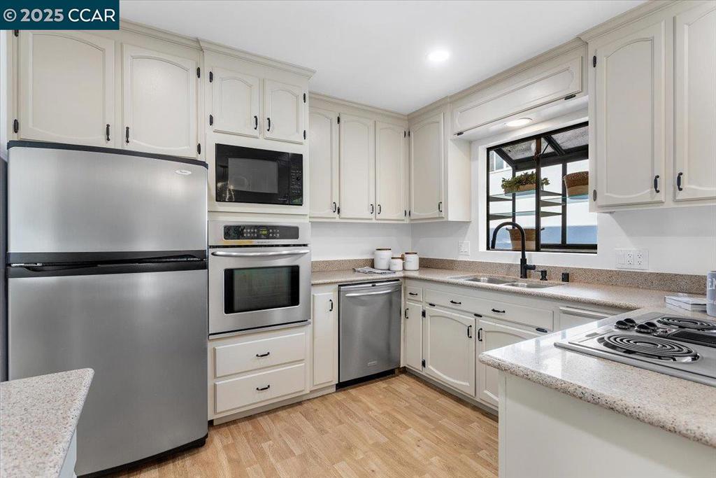 UPPER VALLEY - Residential