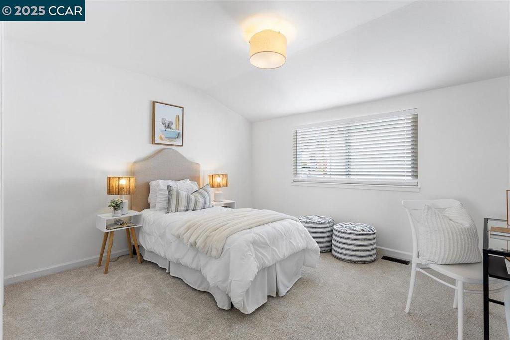 UPPER VALLEY - Residential