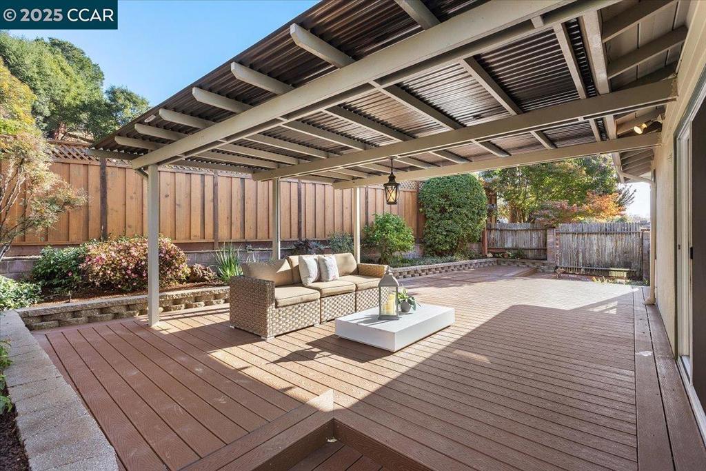 UPPER VALLEY - Residential