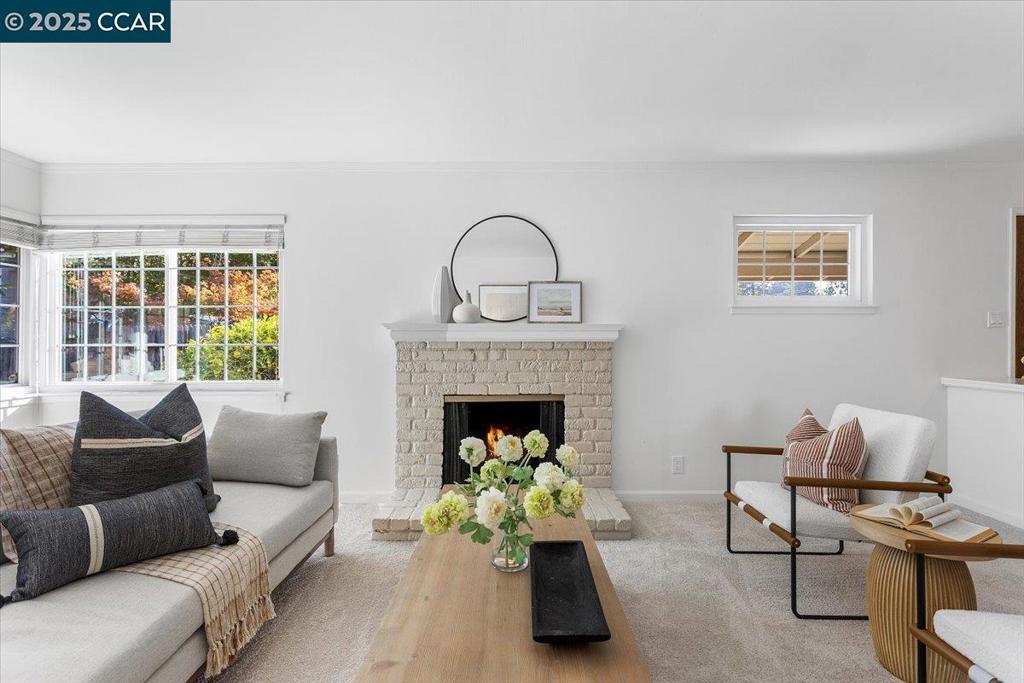 UPPER VALLEY - Residential