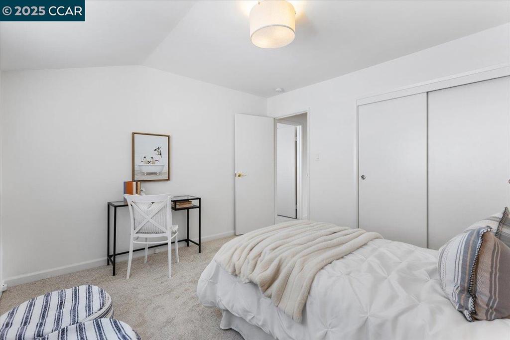 UPPER VALLEY - Residential