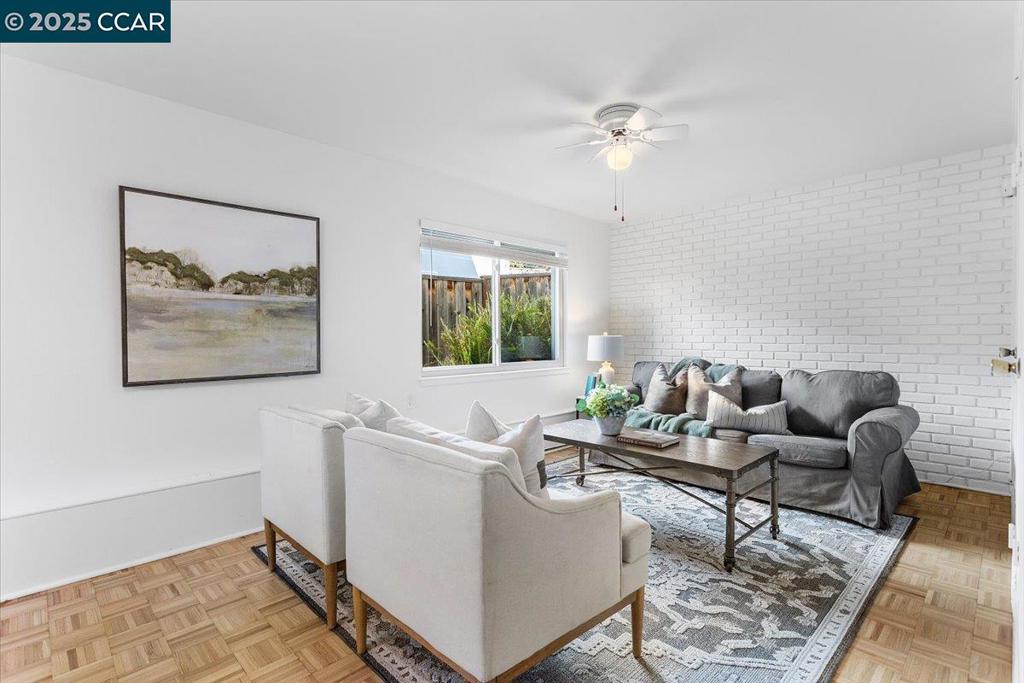 UPPER VALLEY - Residential