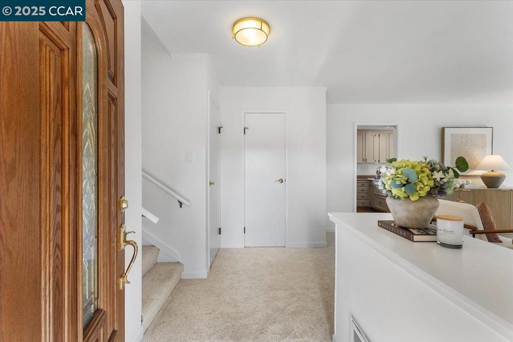 UPPER VALLEY - Residential