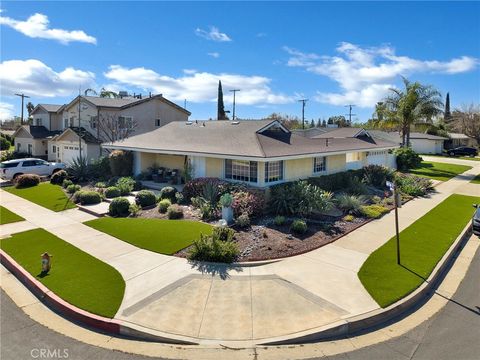 Photo of 23040 Burton St, West Hills, CA 91304 (MLS # SR26041462)