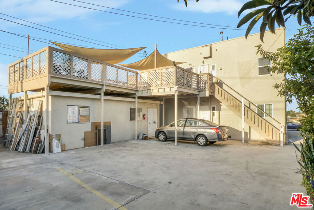 2536 Atlantic Avenue