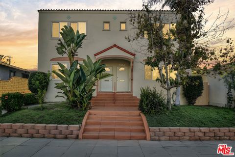 Photo of 2536 Atlantic Avenue, Long Beach, CA 90806 (MLS # 26664953)
