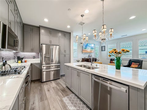 Tiny photo for 2402 Conroy Avenue, Camarillo, CA 93012 (MLS # SR26126388)