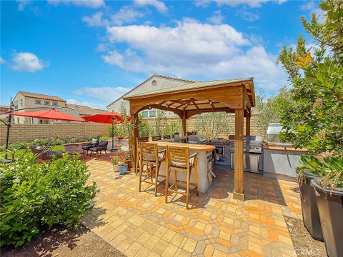 Tiny photo for 2402 Conroy Avenue, Camarillo, CA 93012 (MLS # SR26126388)