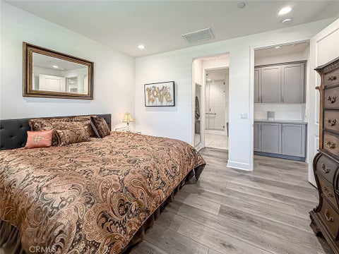 Tiny photo for 2402 Conroy Avenue, Camarillo, CA 93012 (MLS # SR26126388)