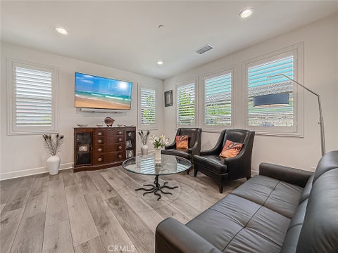 Tiny photo for 2402 Conroy Avenue, Camarillo, CA 93012 (MLS # SR26126388)