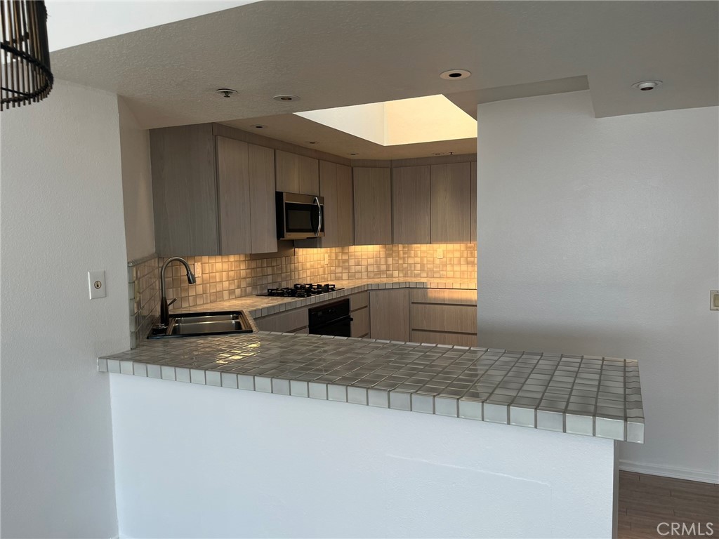 Villa Balboa (VBAL) - Residential Lease