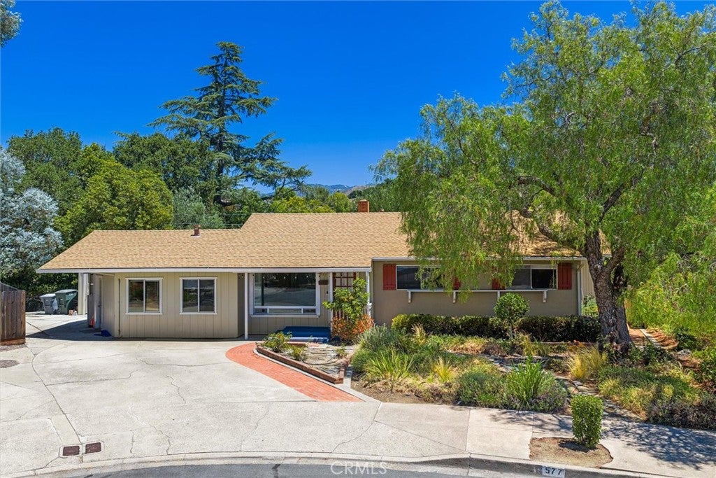 577 Princeton Place