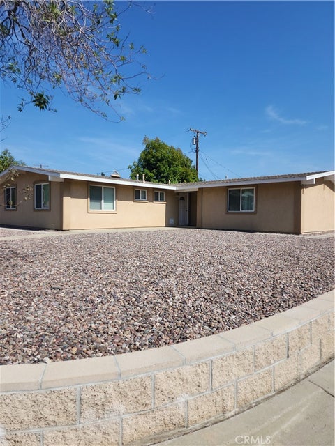 Photo of 330 W Channing ST, Azusa, CA 91702 (MLS # CV26121367)