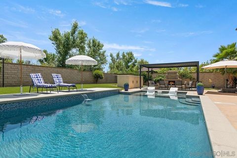 Photo of 2340 Douglaston Glen Gln, Escondido, CA 92026 (MLS # 260014596SD)