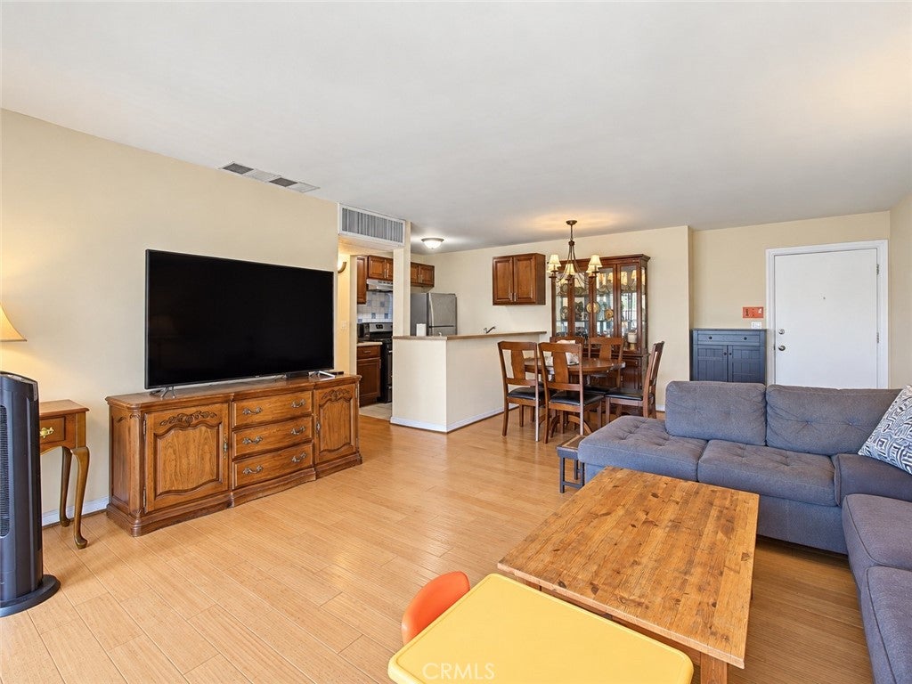 8601 International Avenue 135