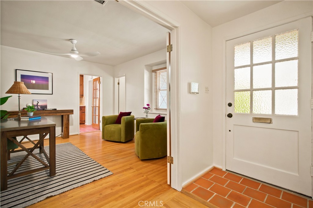 13828 Kittridge