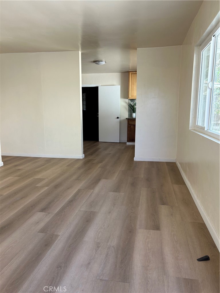 4057 Baywood