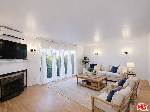 Photo of 1141 19th Street #5, Santa Monica, CA 90403 (MLS # 26655639)