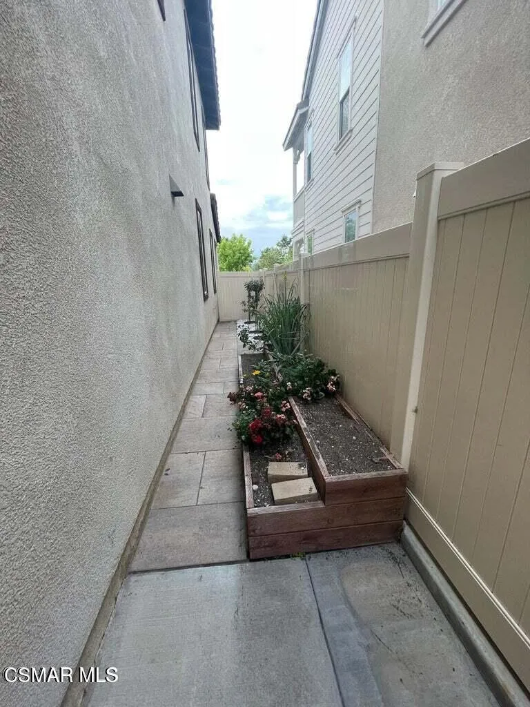 Oxnard, California 93036, United States, 3 Bedrooms Bedrooms, ,3 BathroomsBathrooms,Residential,Active,189847