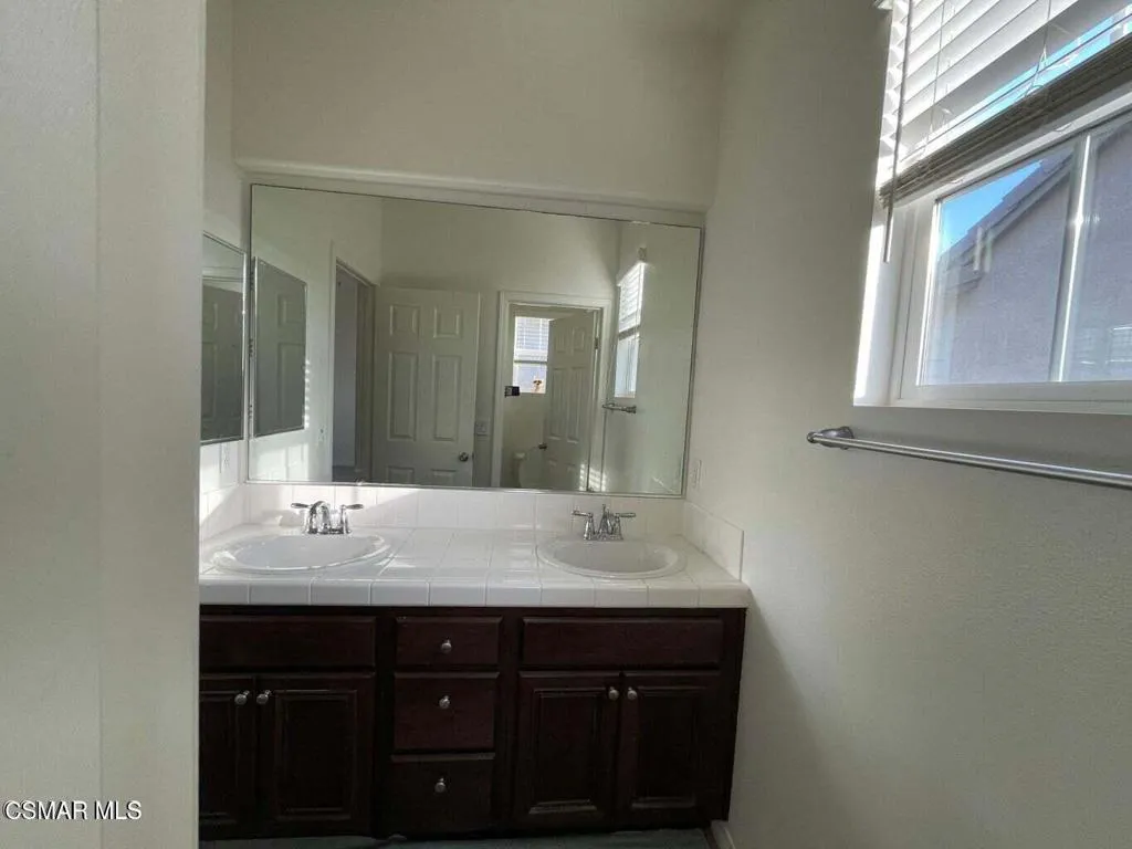 Oxnard, California 93036, United States, 3 Bedrooms Bedrooms, ,3 BathroomsBathrooms,Residential,Active,189847