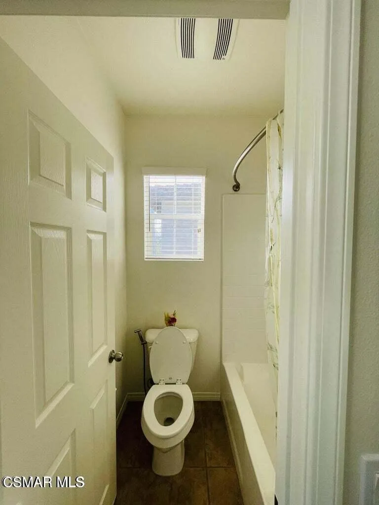 Oxnard, California 93036, United States, 3 Bedrooms Bedrooms, ,3 BathroomsBathrooms,Residential,Active,189847