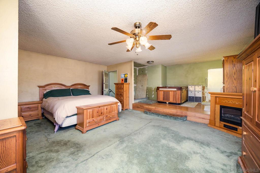 Lakeside - Residential