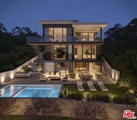 Photo of 865 Oreo Place, Pacific Palisades, CA 90272 (MLS # 26813249)