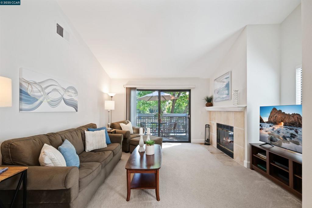 CRESTVIEW - Residential