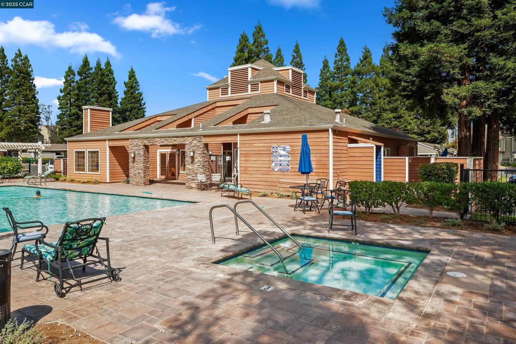 CRESTVIEW - Residential