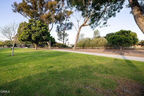 Tiny photo for 2470 Warbler Avenue, Ventura, CA 93003 (MLS # V1-34998)