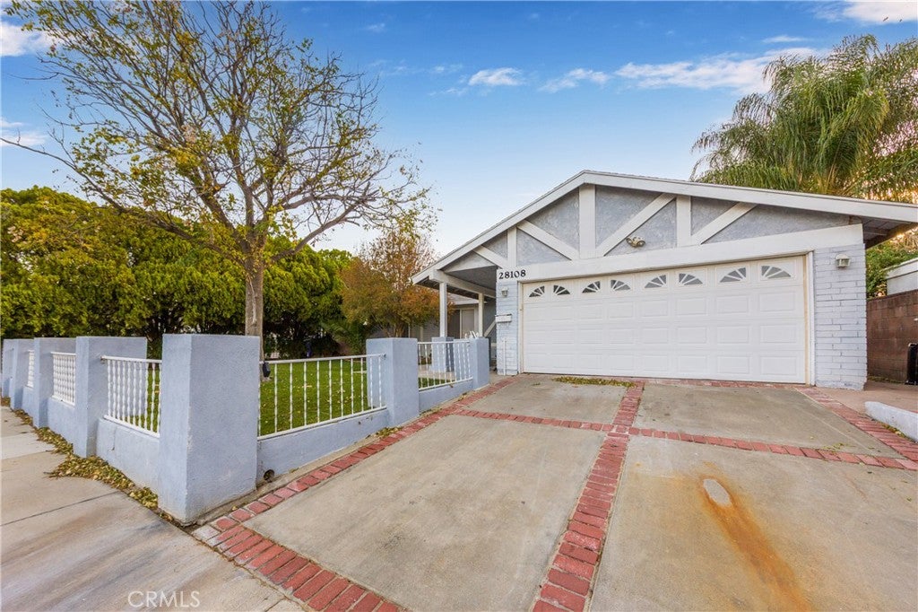 Search Homes 28108 Oaklar Drive