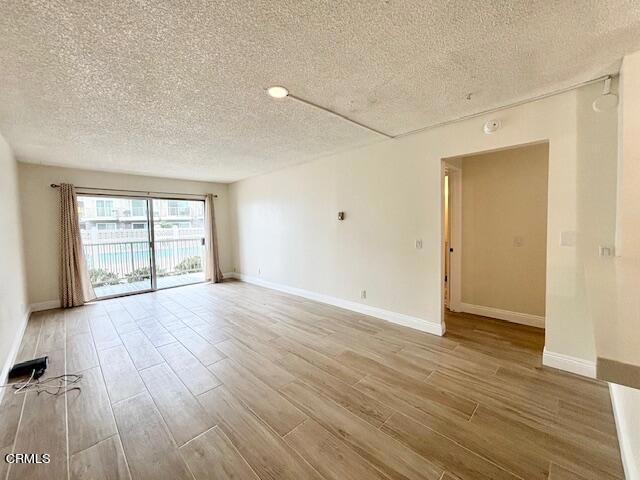 326 E Surfside Drive