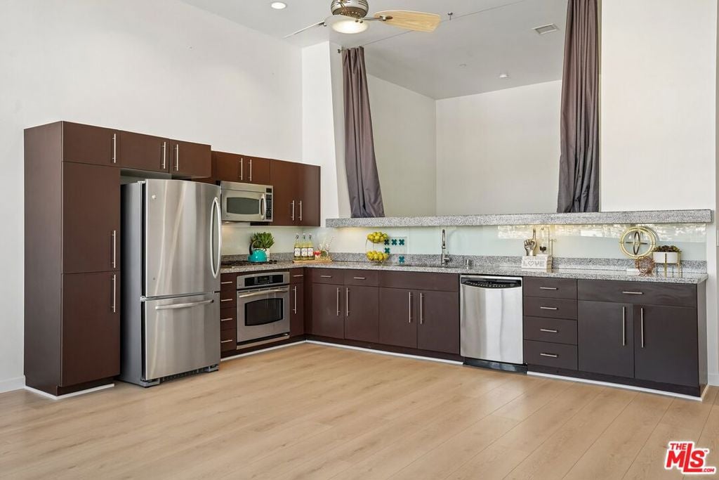 1100 Wilshire Boulevard 1804